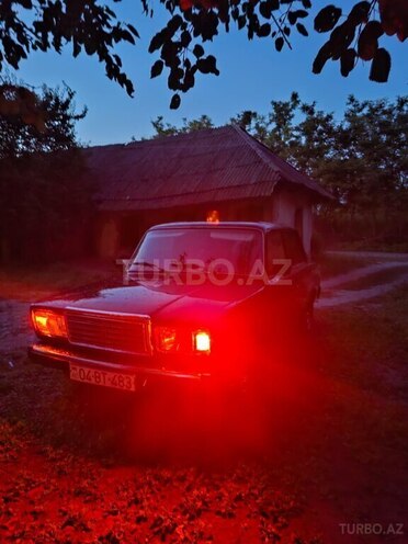 LADA (VAZ) 2107-2