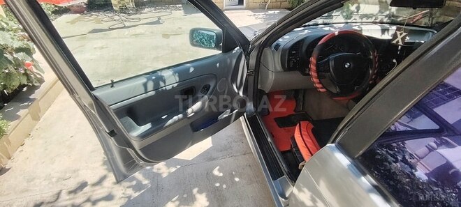 BMW 318-14