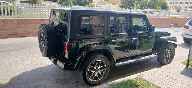 Jeep Wrangler-9