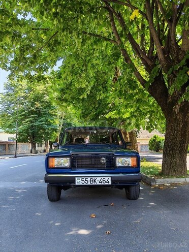 LADA (VAZ) 2107-1