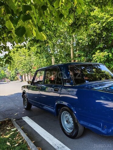 LADA (VAZ) 2107-5
