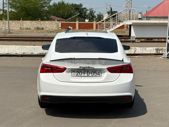 Chevrolet Malibu-4