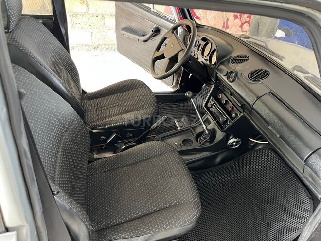 LADA (VAZ) 2106-13