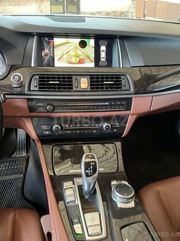 BMW 528-12