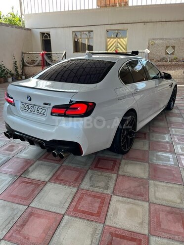 BMW 528-4