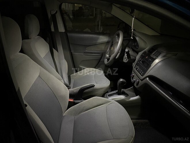 Chevrolet Cobalt-7