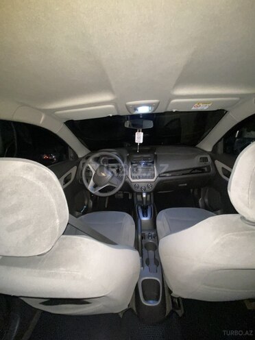 Chevrolet Cobalt-6