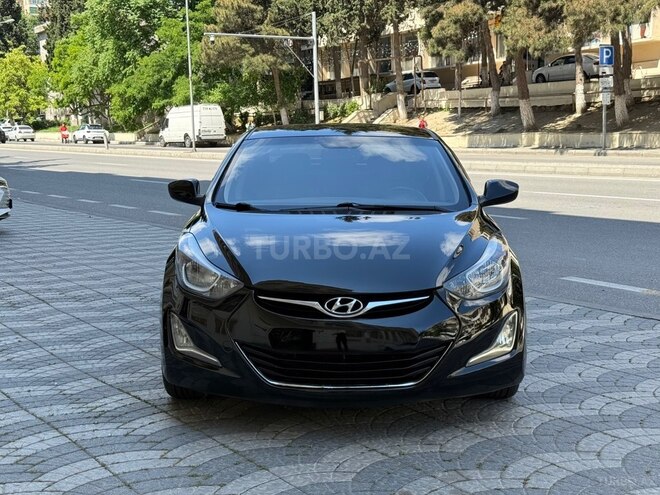 Hyundai Elantra-1