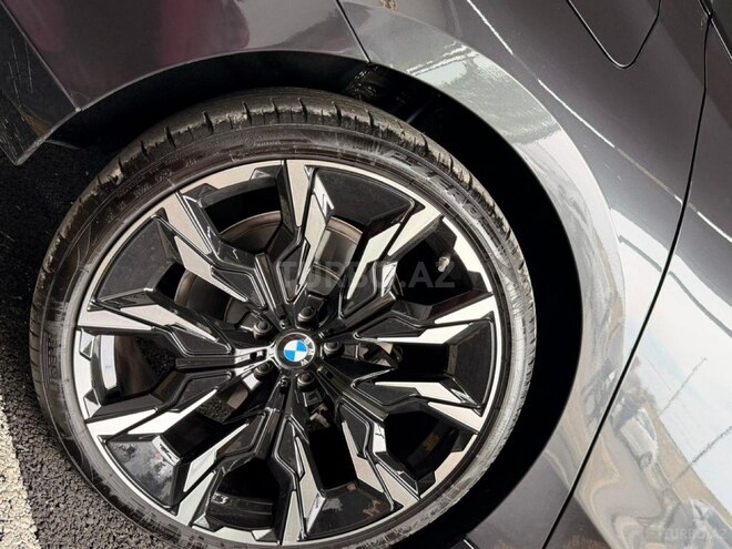 BMW 530-23