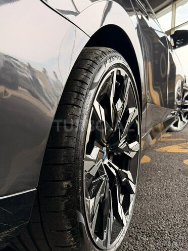 BMW 530-22