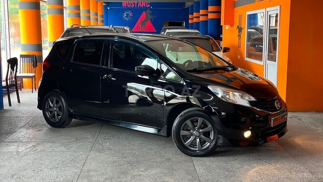 Nissan Note-4