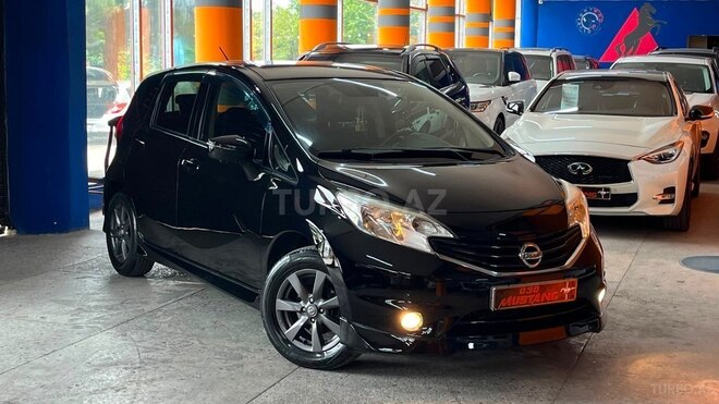 Nissan Note-7