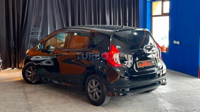 Nissan Note-10
