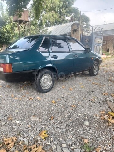 LADA (VAZ) 21099-9