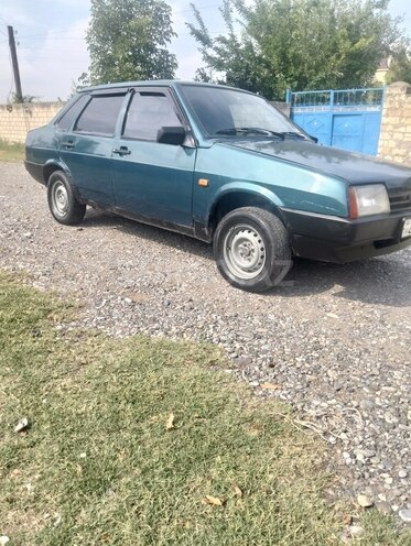LADA (VAZ) 21099-10