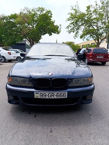 BMW 523-5