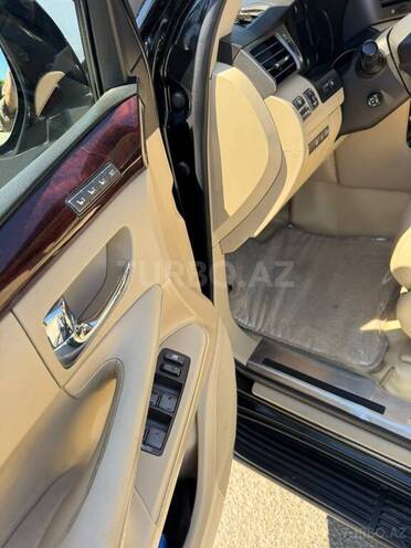 Lexus LX 570-13