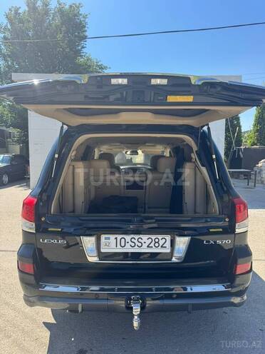 Lexus LX 570-15