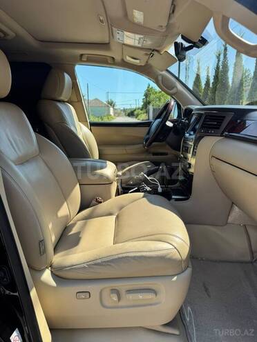 Lexus LX 570-11