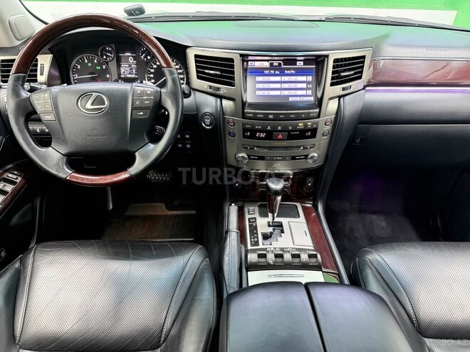 Lexus LX 570-9