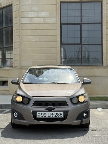 Chevrolet Aveo-7