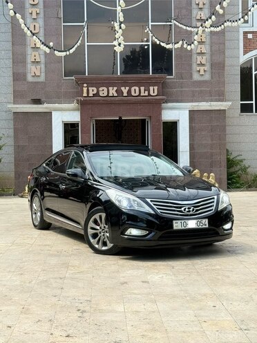 Hyundai Grandeur-1
