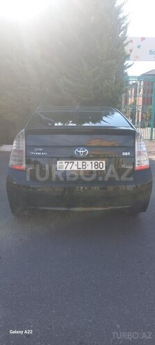 Toyota Prius-6