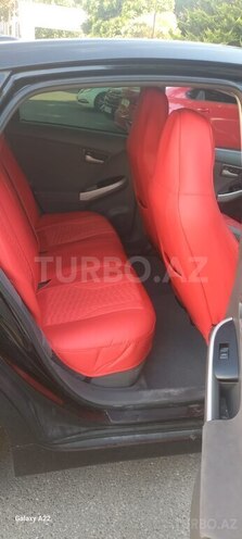 Toyota Prius-10