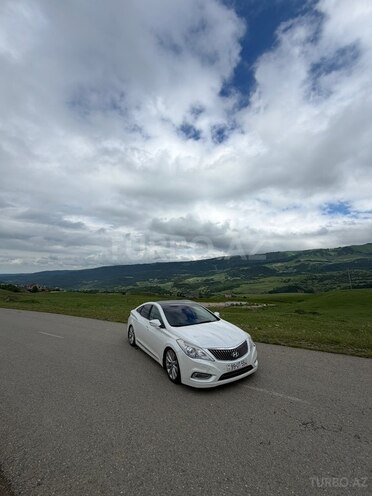 Hyundai Grandeur-2