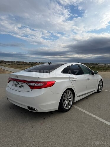 Hyundai Grandeur-10