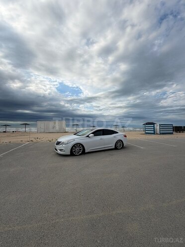 Hyundai Grandeur-11