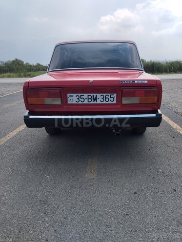 LADA (VAZ) 2107-2