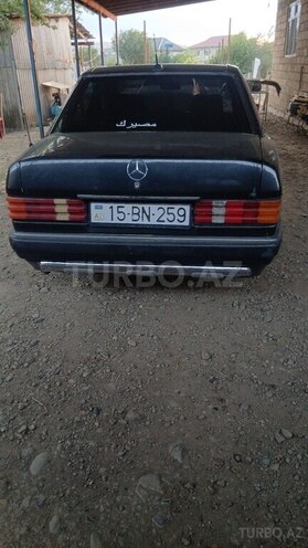 Mercedes 190-3