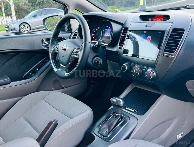 Kia Forte-16