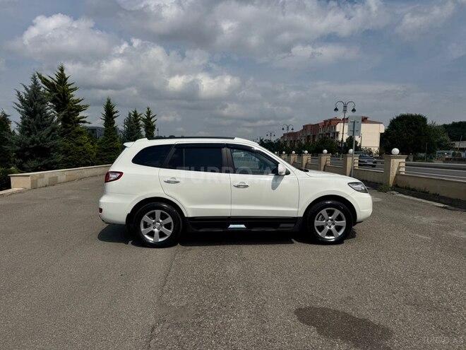 Hyundai Santa Fe-6