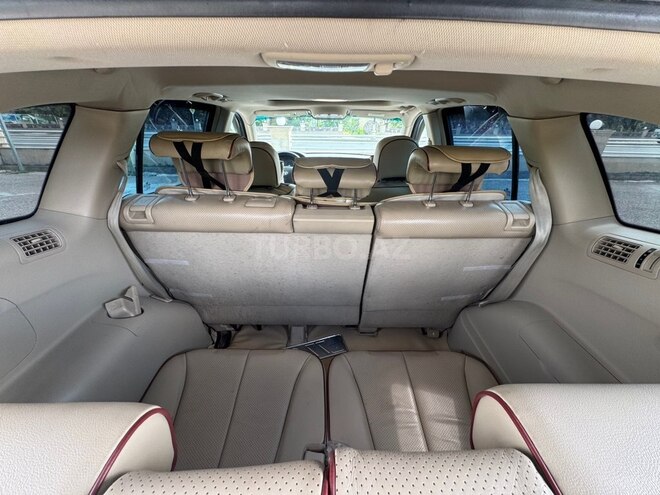 Hyundai Santa Fe-12