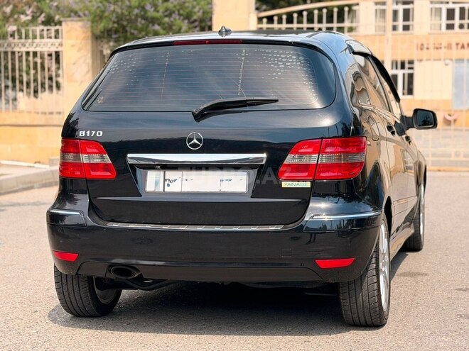 Mercedes B 170-4
