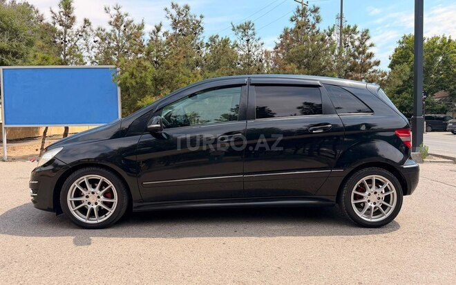 Mercedes B 170-6