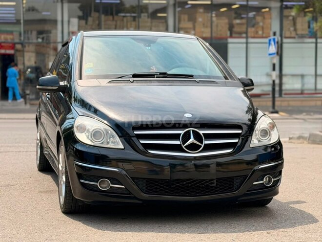 Mercedes B 170-16