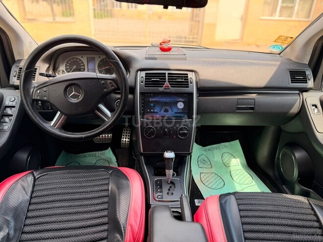 Mercedes B 170-12
