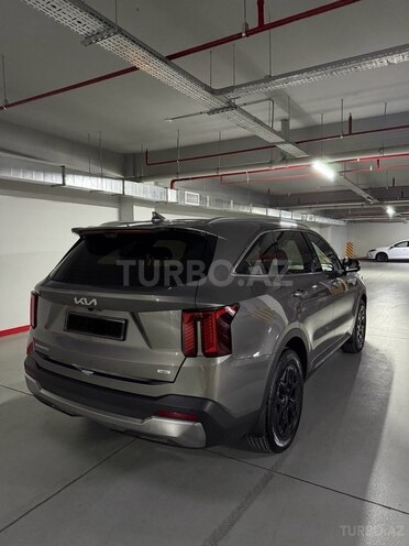 Kia Sorento-4