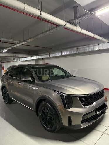 Kia Sorento-1