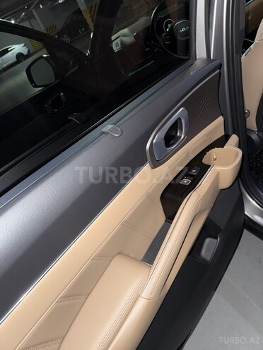 Kia Sorento-11