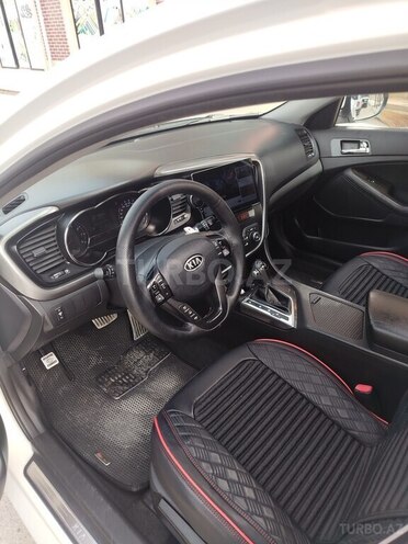Kia Optima-11
