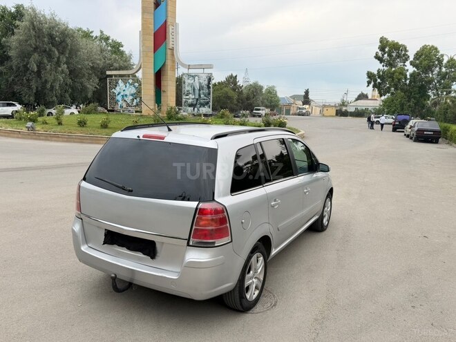 Opel Zafira-3