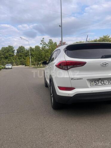 Hyundai Tucson-13