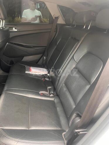 Hyundai Tucson-10