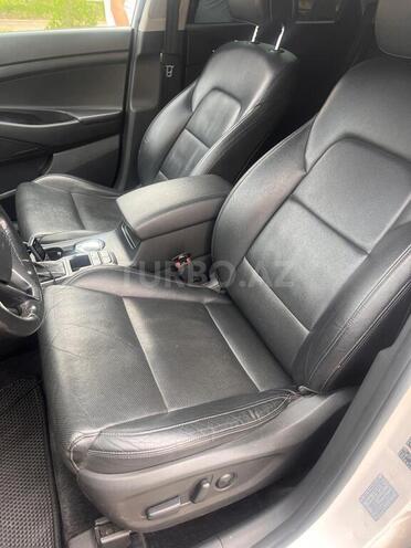 Hyundai Tucson-9