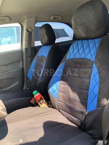 Chevrolet Cobalt-8