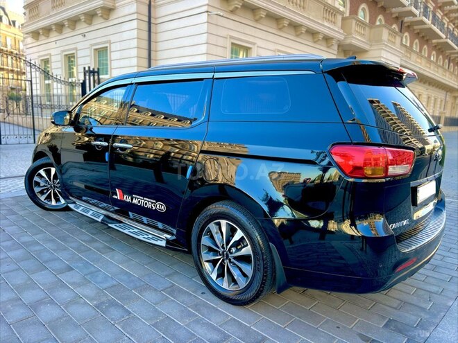 Kia Carnival-6